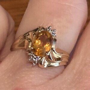 10K Citrine Ring - size 7